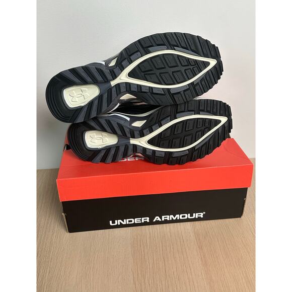 Under Armour Apparition Sneaker Grey - Size 7.5M - New - Picture 6 of 8